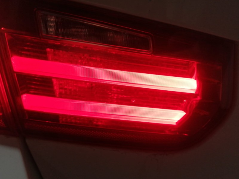 Recambio de piloto trasero izquierdo interior para bmw 3 touring (f31) 316 d referencia OEM IAM 63217372793 18361112 