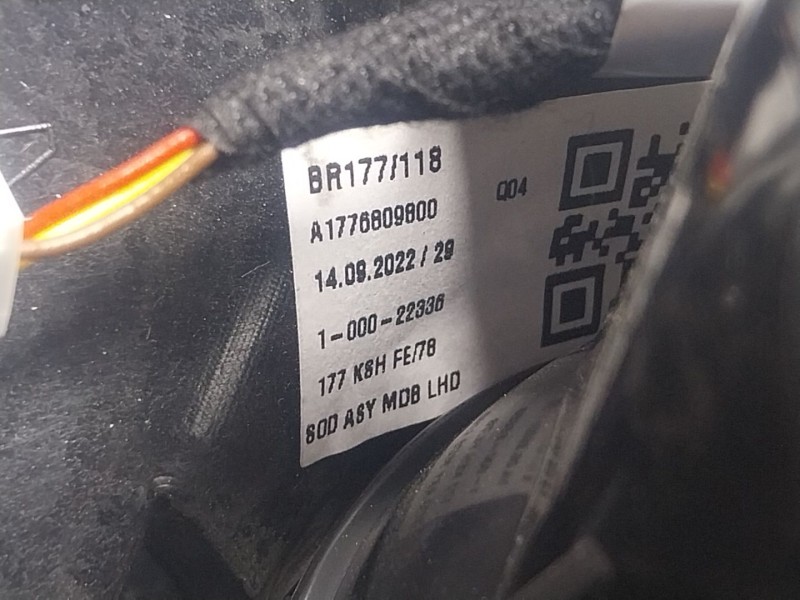 Recambio de rejilla aireadora para mercedes-benz clase a berlina (bm 177) referencia OEM IAM  A1776809800 