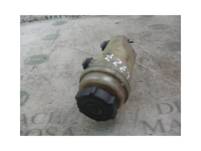 Recambio de deposito servo para ford focus berlina (cak) ghia referencia OEM IAM   