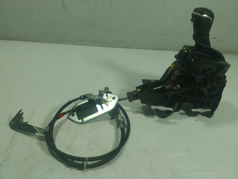 Recambio de palanca cambio para toyota yaris cross (mxp_) 1.5 hybrid (mxpj10) referencia OEM IAM  75G588LHD 