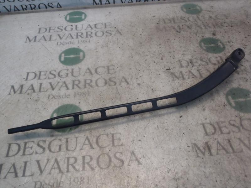 Recambio de brazo limpia delantero derecho para seat toledo (5p2) reference referencia OEM IAM 5P0955410B03C  