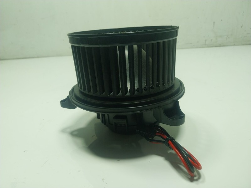 Recambio de motor calefaccion para mercedes-benz clase a berlina (bm 177) referencia OEM IAM  A2478308400 