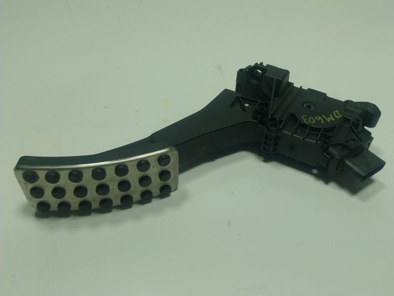 Recambio de potenciometro pedal para mercedes-benz clase a berlina (bm 177) referencia OEM IAM  A1773001900 
