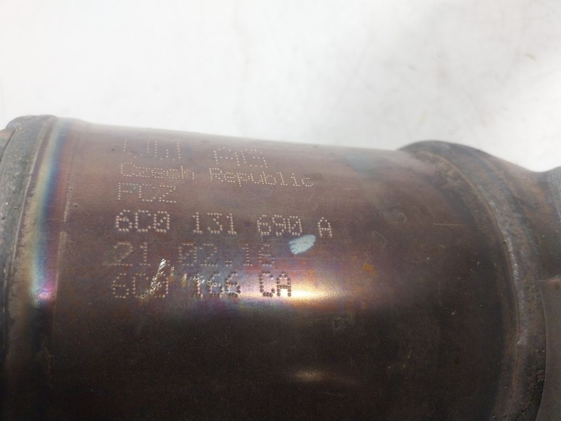 Recambio de catalizador para audi a1 sportback (8xa, 8xf) 1.4 tfsi referencia OEM IAM 6C0254502EX 6C0131690A 