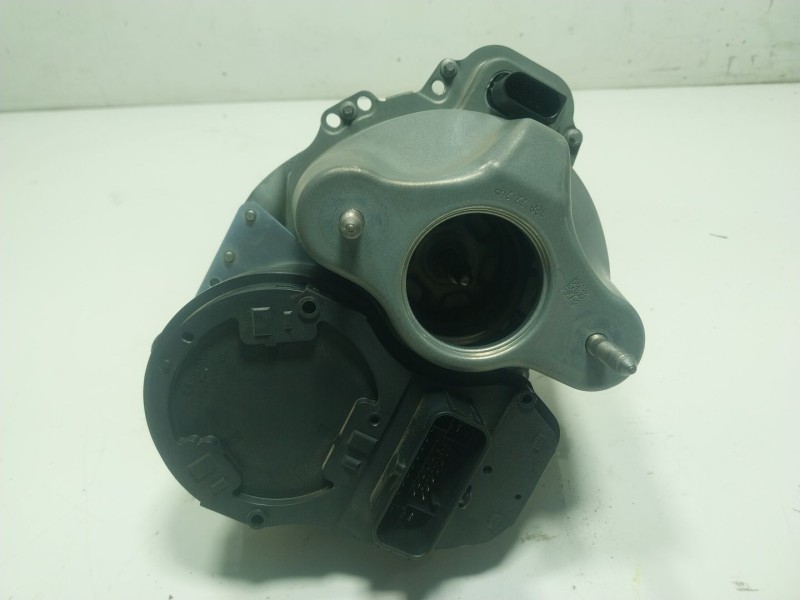 Recambio de servofreno para seat leon sportstourer (kl8) 1.5 16v etsi act referencia OEM IAM  5WB614105AK 