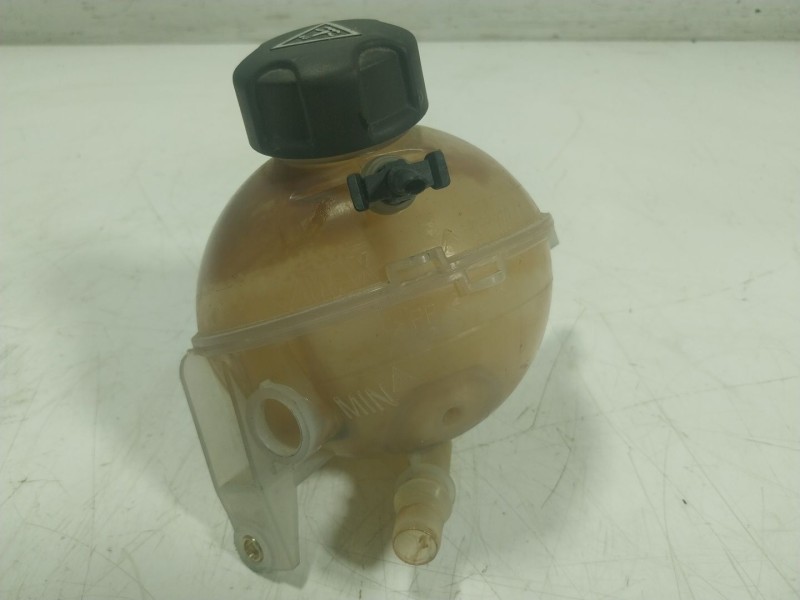 Recambio de deposito expansion para peugeot 3008 monospace (0u_) 1.6 bluehdi 120 referencia OEM IAM  9684527680002 