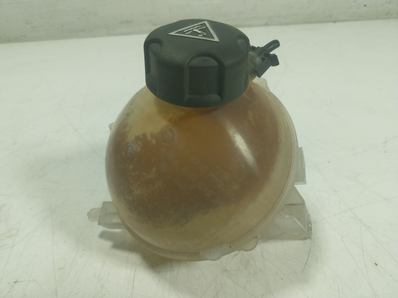 Recambio de deposito expansion para peugeot 3008 monospace (0u_) 1.6 bluehdi 120 referencia OEM IAM  9684527680002 