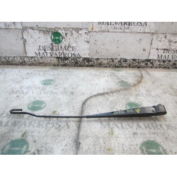 BRAZO LIMPIA DELANTERO DERECHO 