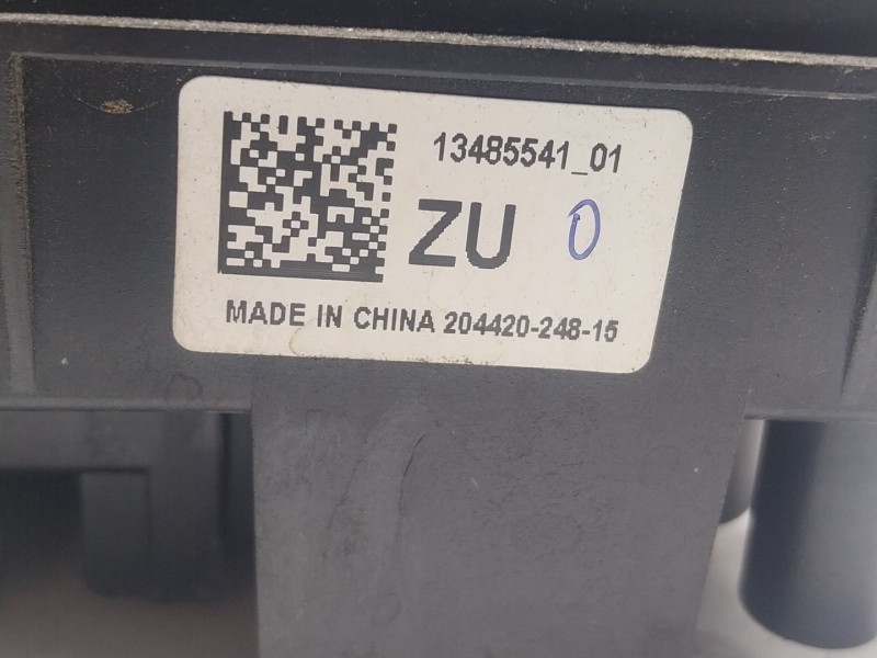 Recambio de caja reles / fusibles para opel insignia a (g09) 1.4 (68) referencia OEM IAM 13485541 529050199 