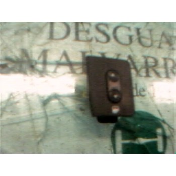 MANDO ELEVALUNAS TRASERO IZQUIERDO 