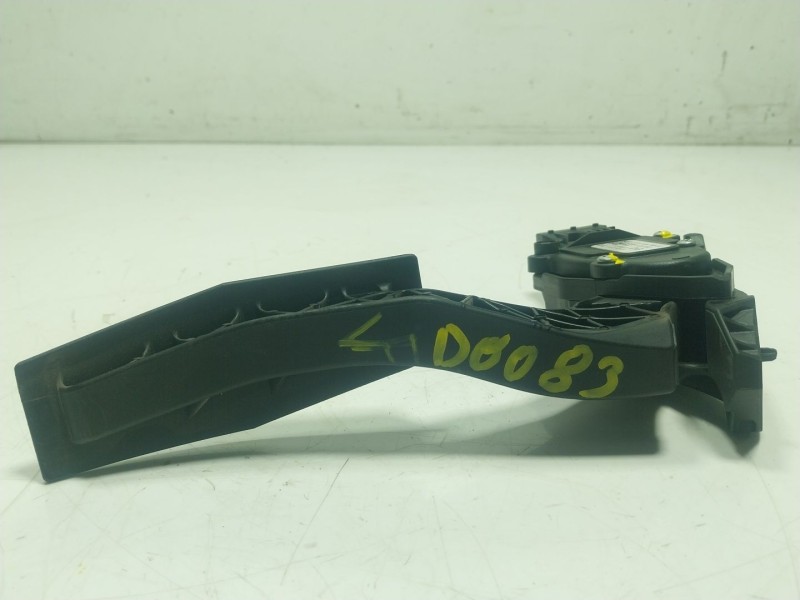 Recambio de potenciometro pedal para opel insignia a (g09) 1.4 (68) referencia OEM IAM 13237352 13237352 