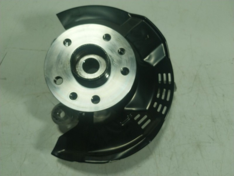 Recambio de mangueta delantera izquierda para lexus lbx hybrid 1.5 vvti hybrid (mayh10l) referencia OEM IAM   