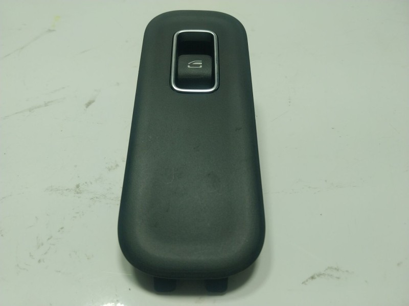 Recambio de mando elevalunas delantero derecho para mercedes-benz clase a berlina (bm 177) referencia OEM IAM  A1679050201 
