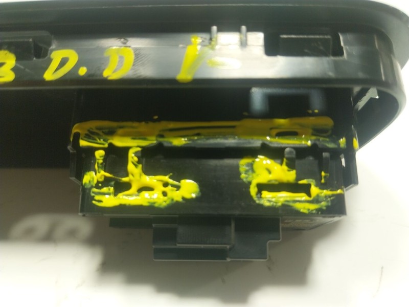 Recambio de mando elevalunas delantero derecho para mercedes-benz clase a berlina (bm 177) referencia OEM IAM  A1679050201 