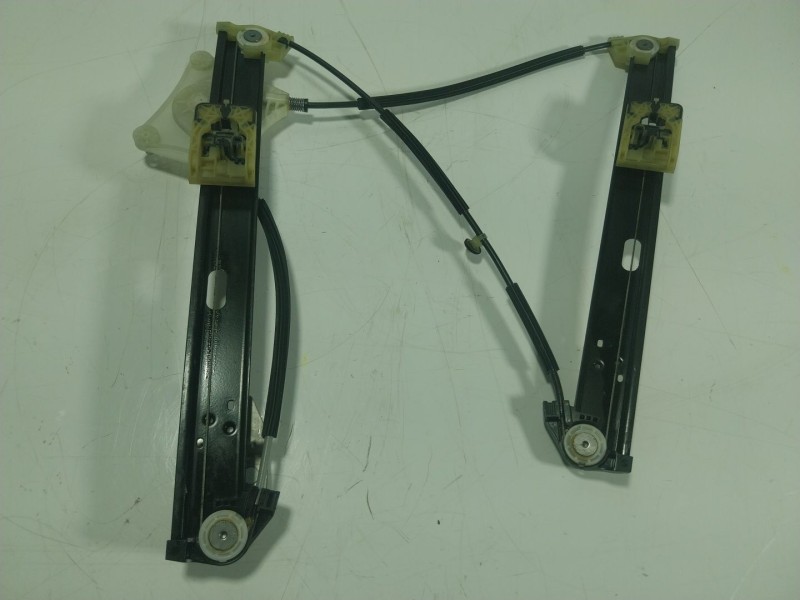 Recambio de elevalunas delantero izquierdo para volkswagen t-roc (a11, d11) 1.0 tsi referencia OEM IAM  2GA837461F 