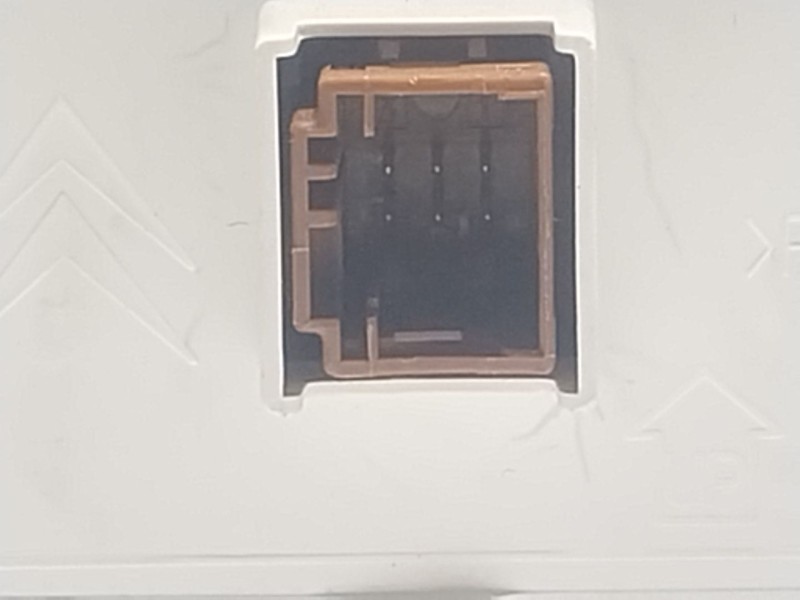 Recambio de cuadro instrumentos para peugeot 508 i (8d_) 1.6 hdi referencia OEM IAM  9805975780 