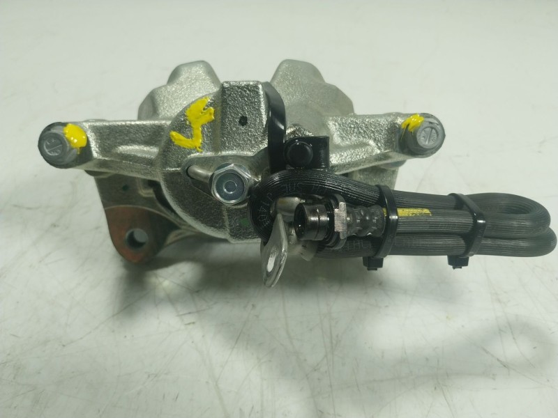 Recambio de pinza freno delantera derecha para lexus lbx hybrid 1.5 vvti hybrid (mayh10l) referencia OEM IAM   