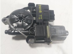 Recambio de motor elevalunas trasero izquierdo para volkswagen t-roc (a11, d11) 1.0 tsi referencia OEM IAM  5Q0959811D  2