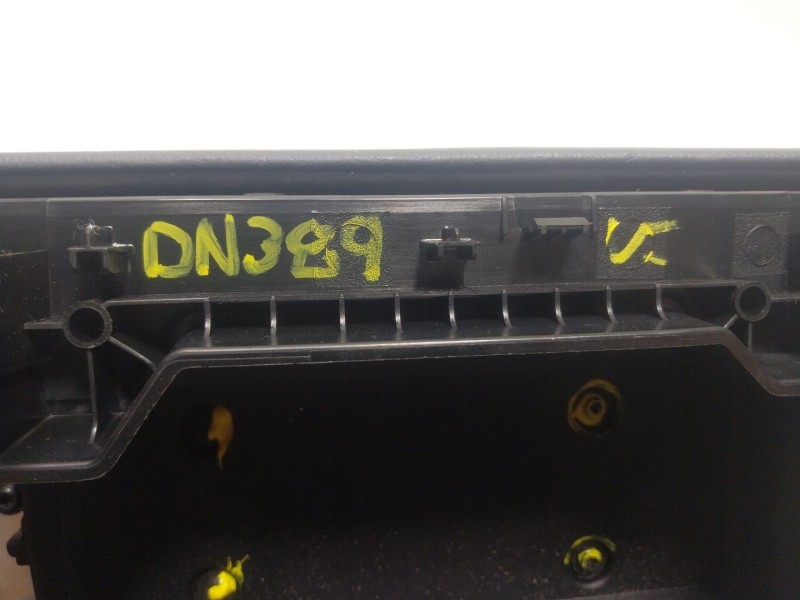 Recambio de apoyabrazos central para peugeot 508 i (8d_) 1.6 hdi referencia OEM IAM   