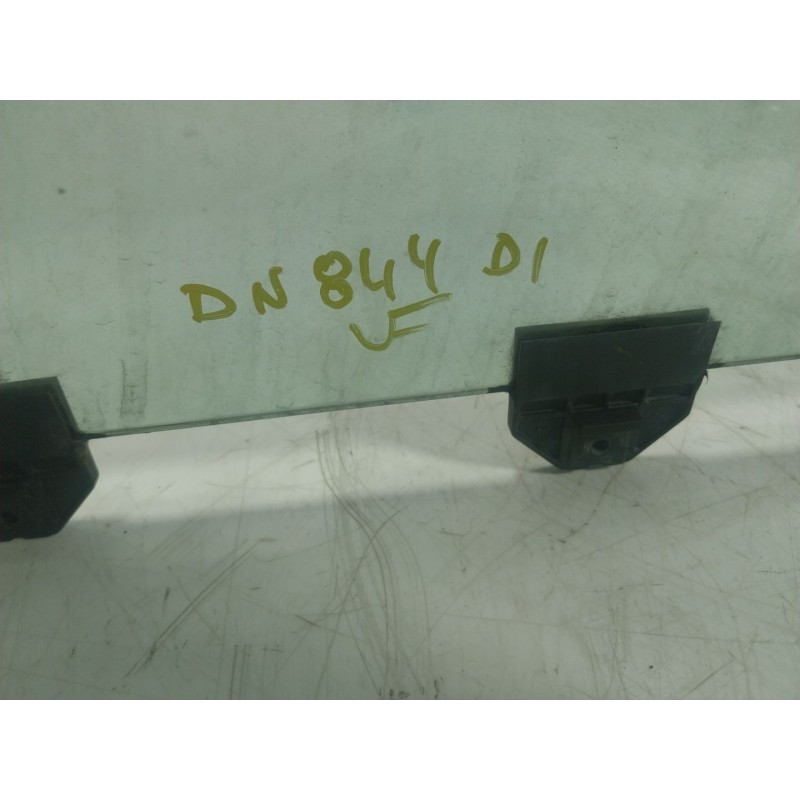 Recambio de cristal puerta delantero izquierdo para peugeot 3008 monospace (0u_) 1.6 bluehdi 120 referencia OEM IAM   