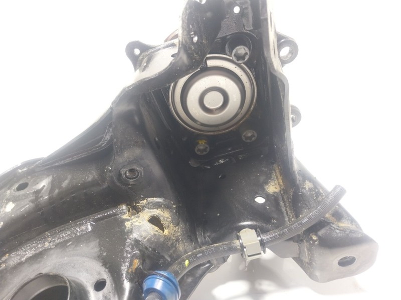 Recambio de mangueta trasera derecha para bmw x1 (u11) sdrive 18 i referencia OEM IAM   