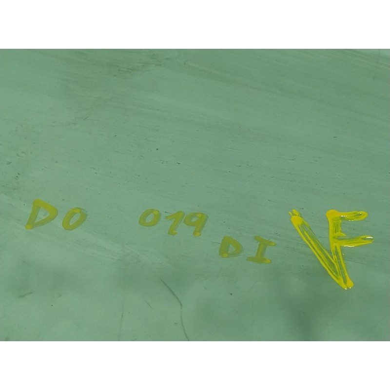 Recambio de cristal puerta delantero izquierdo para citroën c3 / c3 origin iii (sx) 1.2 vti 82 referencia OEM IAM 9813022580  