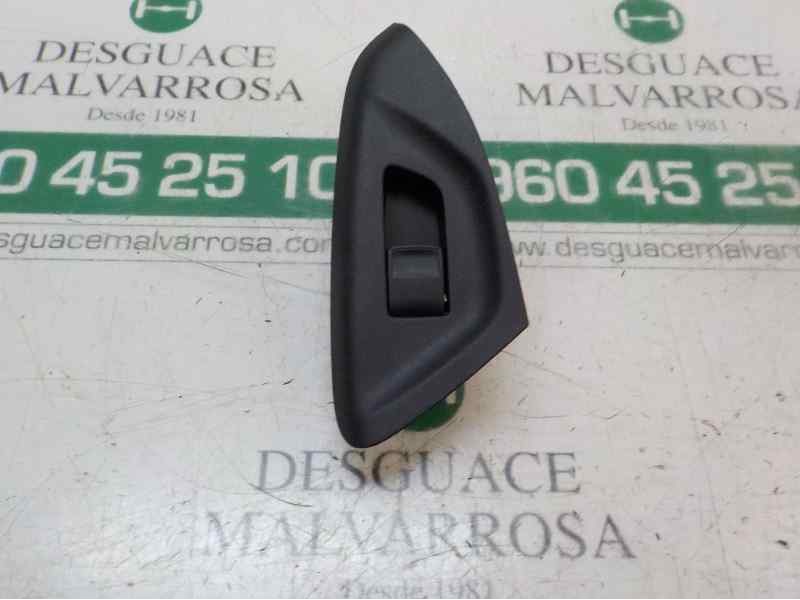 Recambio de mando elevalunas delantero derecho para toyota aygo 1.0 vvti referencia OEM IAM 848100D030  