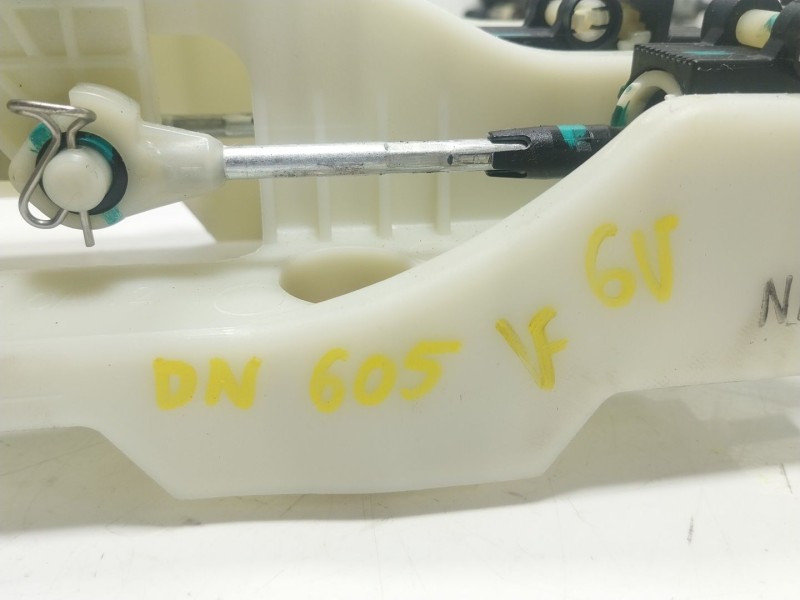 Recambio de palanca cambio para kia stonic (yb) 1.0 t-gdi referencia OEM IAM   