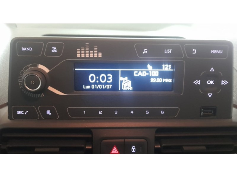 Recambio de pantalla multifuncion para toyota proace city 1.5 dci referencia OEM IAM  983658648000 