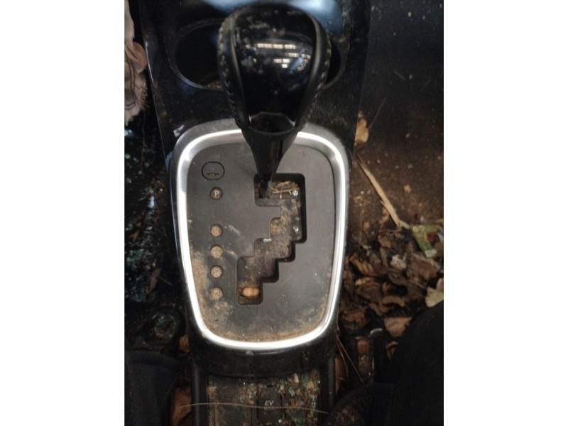 Recambio de palanca cambio para toyota yaris hybrid active referencia OEM IAM 3356052620 H0416Y031 H0416Y031