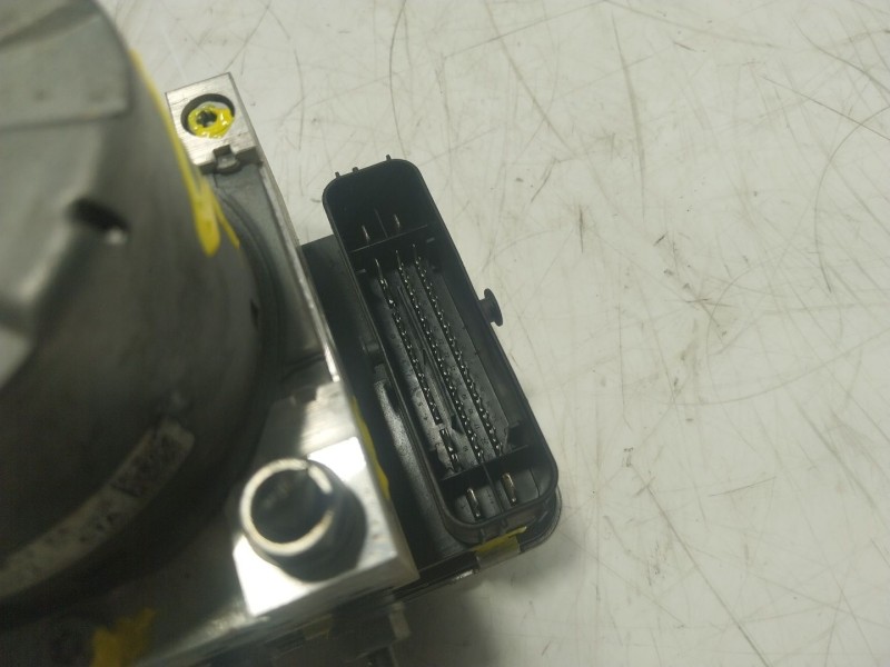 Recambio de abs para volkswagen golf vii (5g1, bq1, be1, be2) 1.6 tdi referencia OEM IAM  5Q0614517EE 