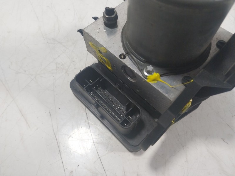 Recambio de abs para seat arona (kj7, kjp) 1.0 tsi referencia OEM IAM  2Q0614517AD 