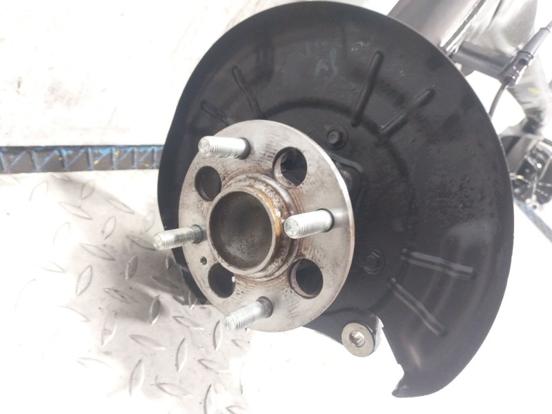 Recambio de puente trasero para kia stonic (yb) 1.0 t-gdi referencia OEM IAM   