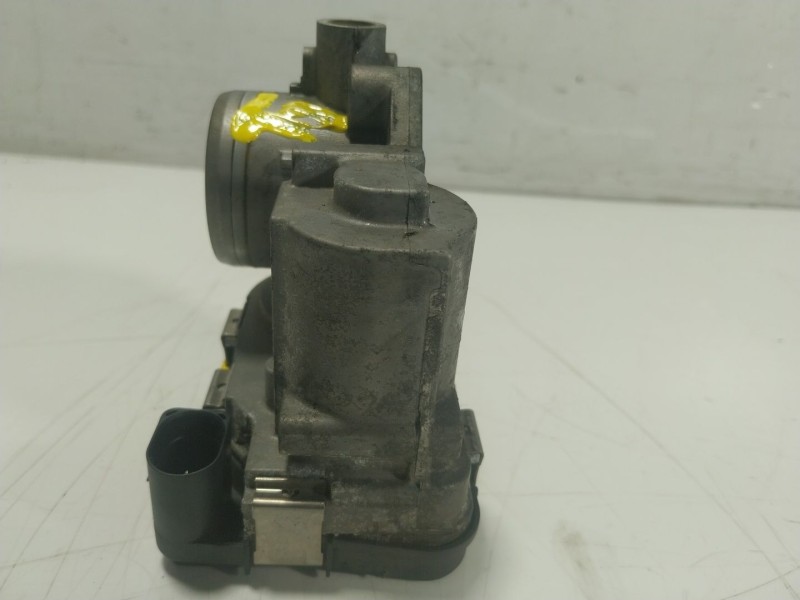 Recambio de caja mariposa para volkswagen t-roc (a11, d11) 1.0 tsi referencia OEM IAM  04C133062C 