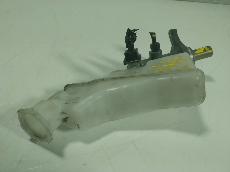 Recambio de bomba freno para kia stonic (yb) 1.0 t-gdi referencia OEM IAM 58510H8210  