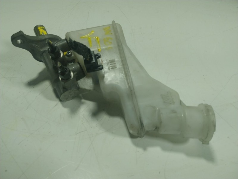 Recambio de bomba freno para kia stonic (yb) 1.0 t-gdi referencia OEM IAM 58510H8210  