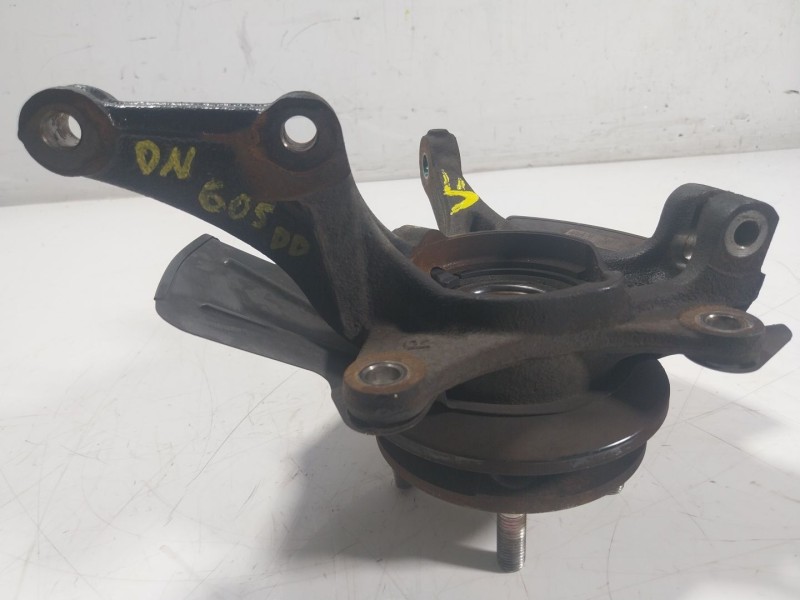 Recambio de mangueta delantera derecha para kia stonic (yb) 1.0 t-gdi referencia OEM IAM 51716H8500  