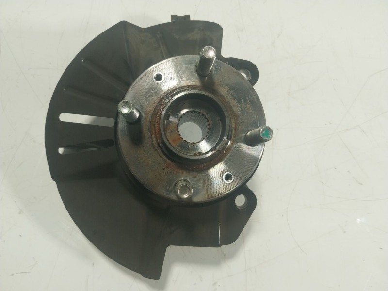 Recambio de mangueta delantera derecha para kia stonic (yb) 1.0 t-gdi referencia OEM IAM 51716H8500  