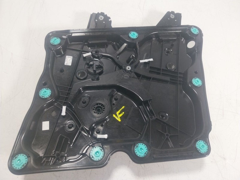 Recambio de elevalunas delantero derecho para volkswagen golf viii (cd1, da1) 1.5 tsi referencia OEM IAM  5H0837402J 