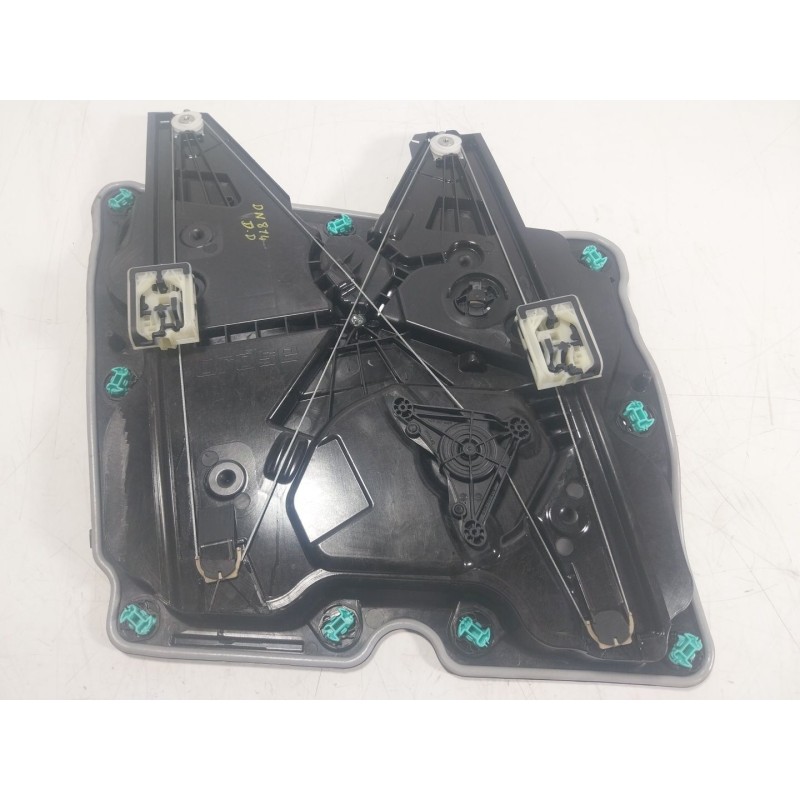 Recambio de elevalunas delantero derecho para volkswagen golf viii (cd1, da1) 1.5 tsi referencia OEM IAM  5H0837402J 