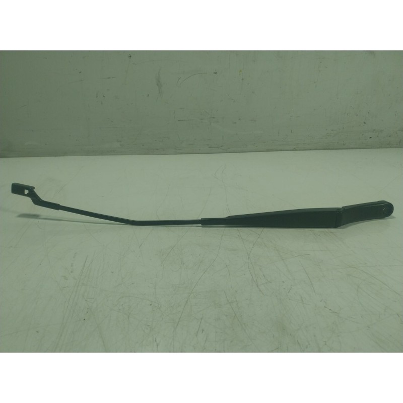 Recambio de brazo limpia delantero derecho para volkswagen golf viii (cd1, da1) 1.5 tsi referencia OEM IAM   