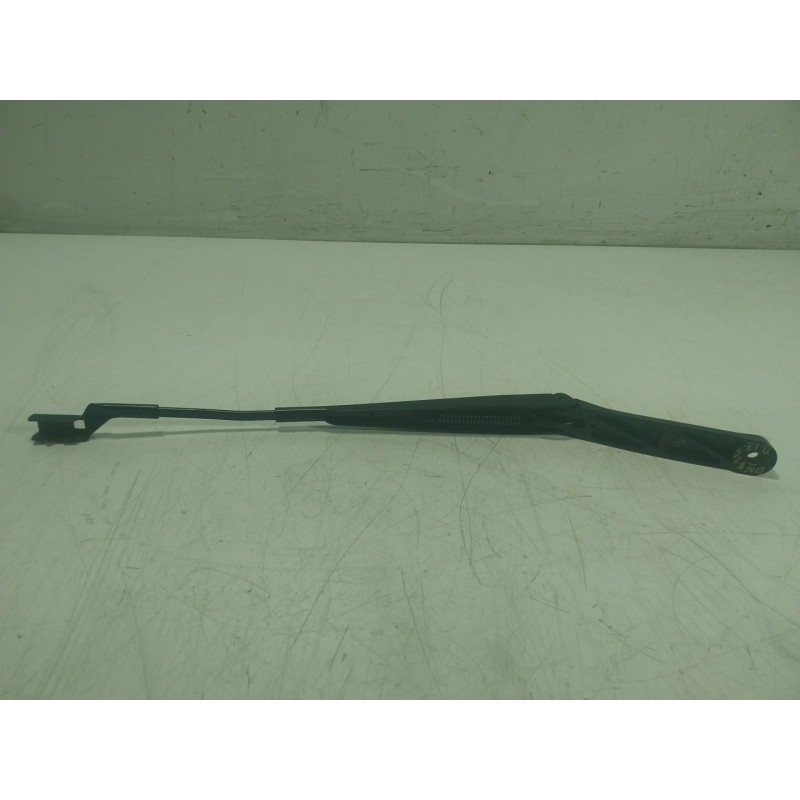 Recambio de brazo limpia delantero izquierdo para volkswagen golf viii (cd1, da1) 1.5 tsi referencia OEM IAM   