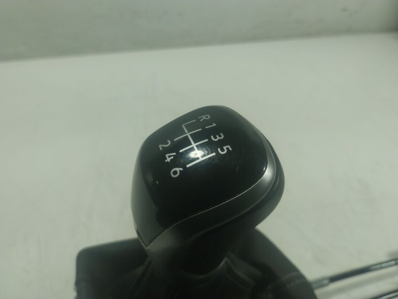 Recambio de palanca cambio para volkswagen golf viii (cd1, da1) 1.5 tsi referencia OEM IAM  5WA711049AS 