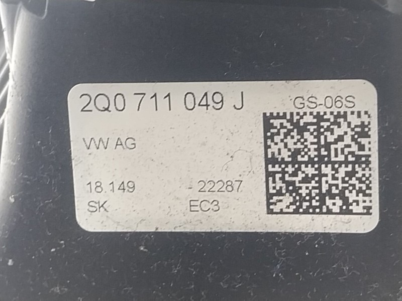 Recambio de palanca cambio para seat arona (kj7, kjp) 1.0 tsi referencia OEM IAM  2Q0711049J 