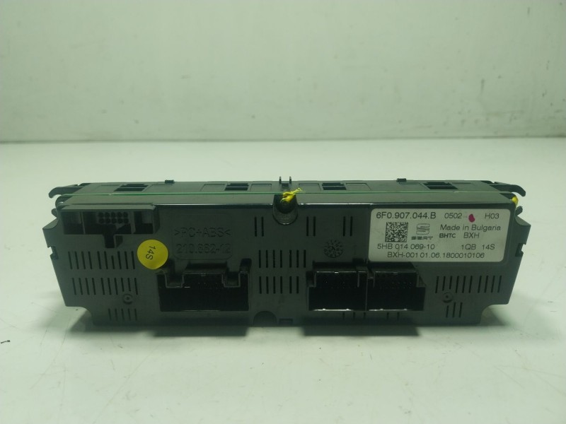 Recambio de mando climatizador para seat arona (kj7, kjp) 1.0 tsi referencia OEM IAM  6F0907044B 