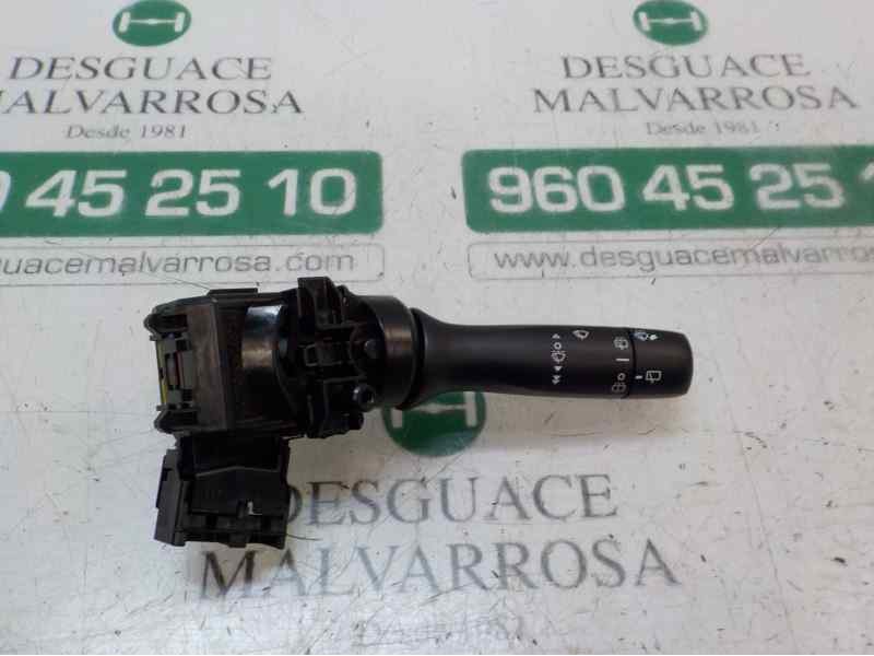 Recambio de mando limpia para toyota aygo 1.0 vvti referencia OEM IAM 846520H020  
