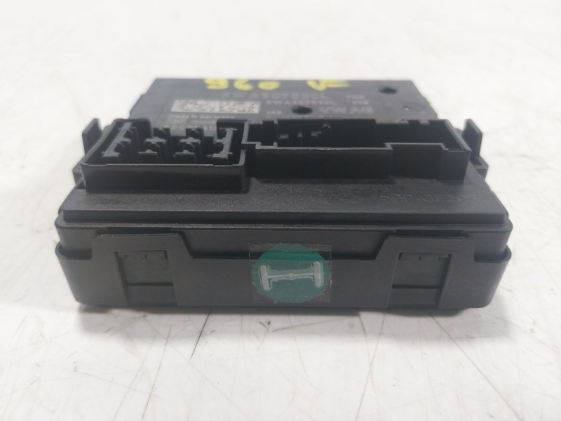 Recambio de modulo electronico para volkswagen golf viii (cd1, da1) 1.5 tsi referencia OEM IAM  5WA907530L 