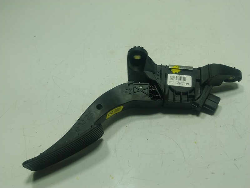 Recambio de potenciometro pedal para kia stonic (yb) 1.0 t-gdi referencia OEM IAM 32700H8100 32700XXXXX 