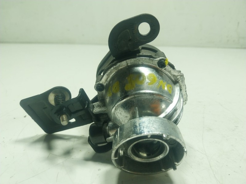 Recambio de faro antiniebla derecho para kia stonic (yb) 1.0 t-gdi referencia OEM IAM 92202H8400  