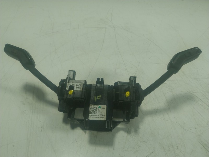 Recambio de mando intermitentes para volkswagen polo vi (aw1, bz1, ae1) 1.0 tsi referencia OEM IAM   